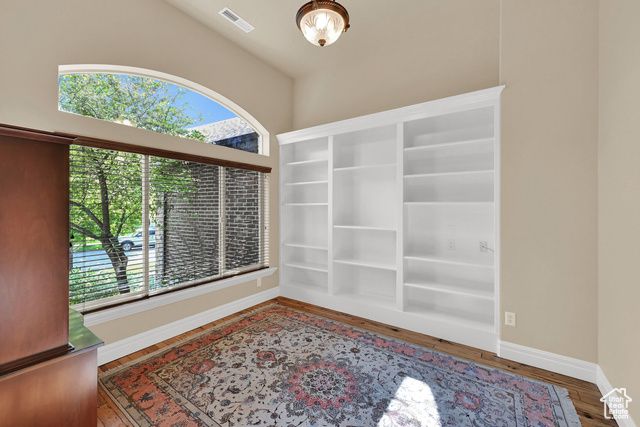 6065 N LARIAT LN, Mountain Green, UT 84050