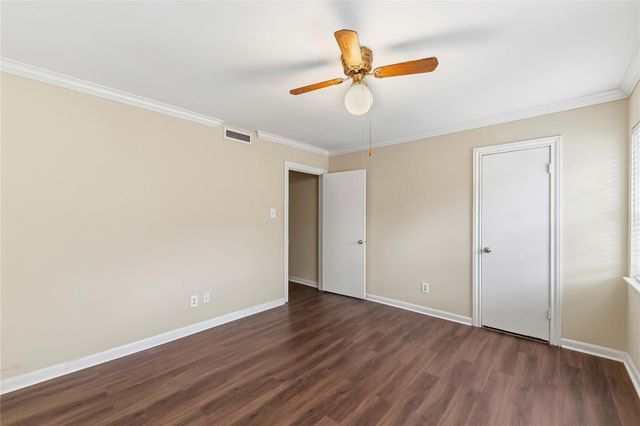 5239 Arboles Drive A, Houston, TX 77035