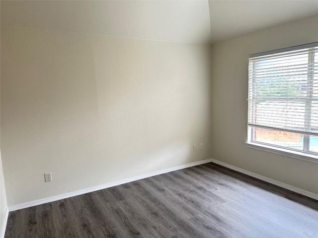 17348 Remington Park Circle, Dallas, TX 75252