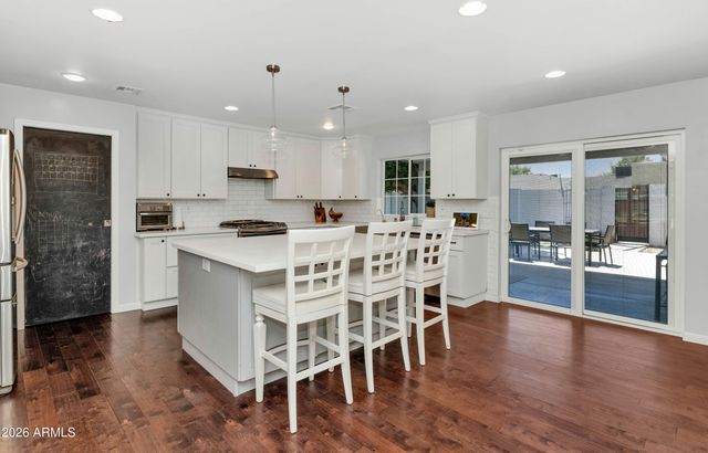 5001 E FLOWER Street, Phoenix, AZ 85018