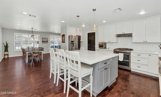 5001 E FLOWER Street, Phoenix, AZ 85018
