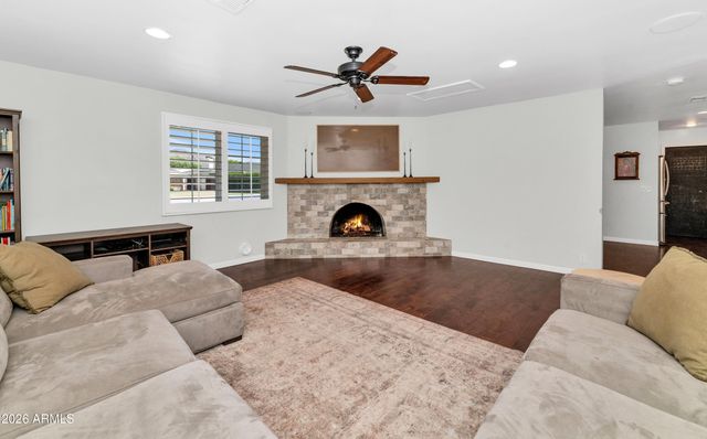 5001 E FLOWER Street, Phoenix, AZ 85018
