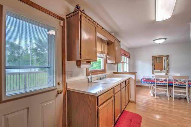 897 Apache Lane, Lowell, IN 46356