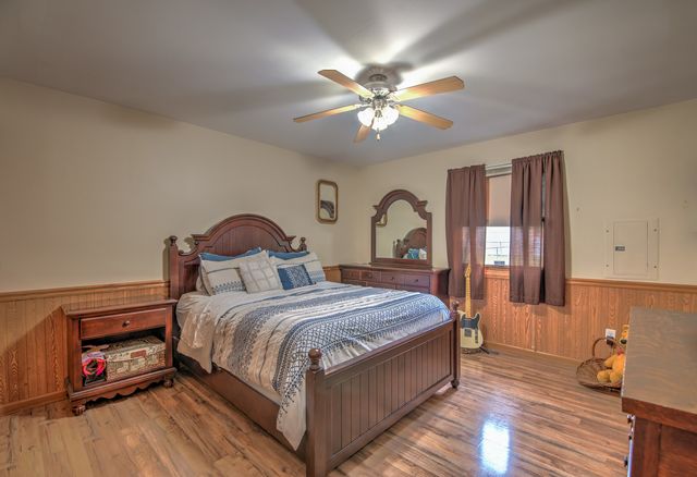 897 Apache Lane, Lowell, IN 46356