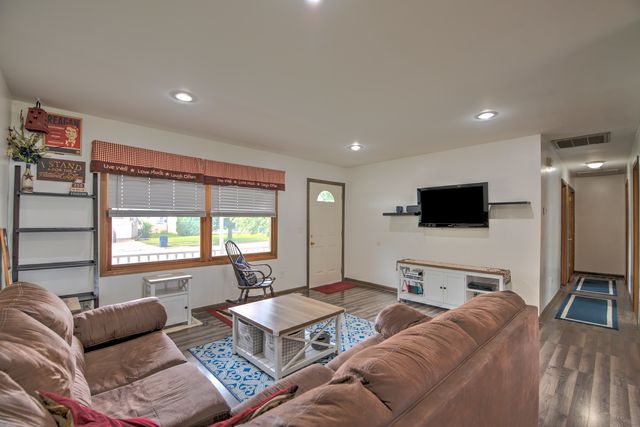 897 Apache Lane, Lowell, IN 46356