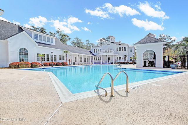 682 Beaufain Street, Supply, NC 28462