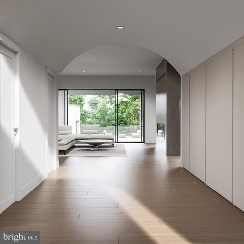 1427 PATHFINDER LN, Mclean, VA 22101