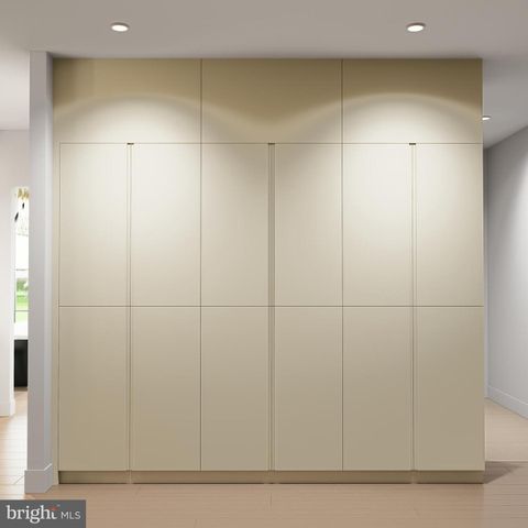 1427 PATHFINDER LN, Mclean, VA 22101