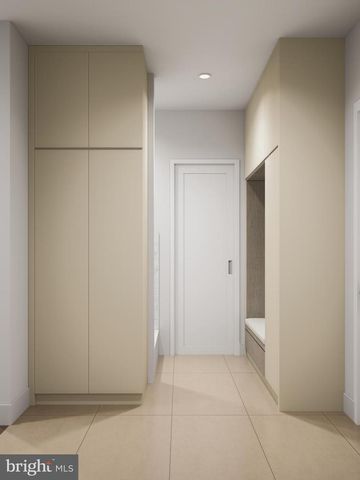 1427 PATHFINDER LN, Mclean, VA 22101