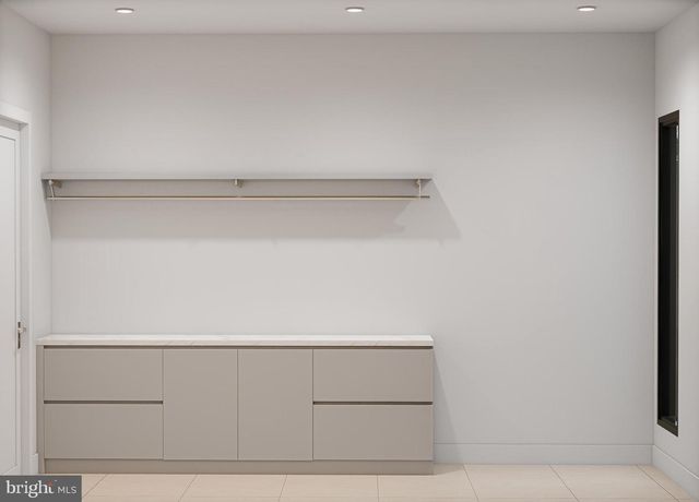 1427 PATHFINDER LN, Mclean, VA 22101