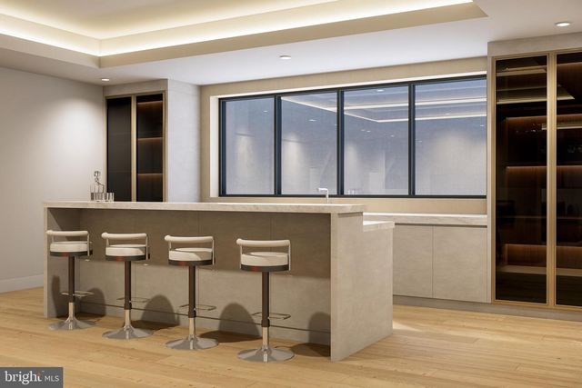 1427 PATHFINDER LN, Mclean, VA 22101