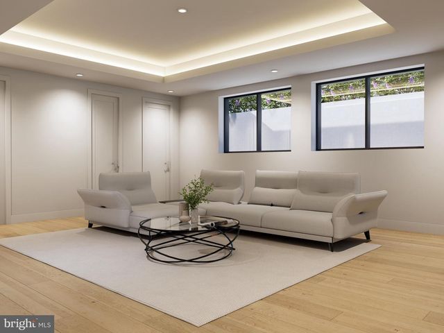 1427 PATHFINDER LN, Mclean, VA 22101