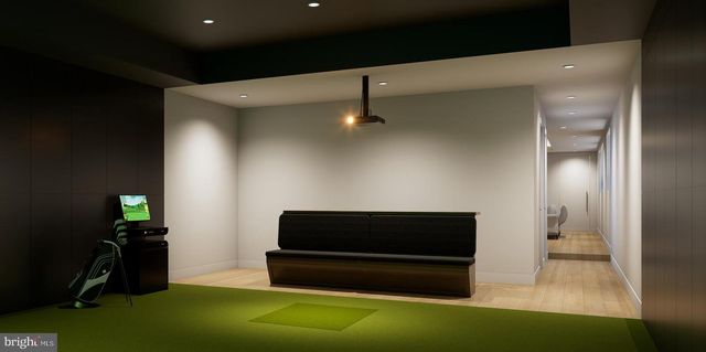 1427 PATHFINDER LN, Mclean, VA 22101