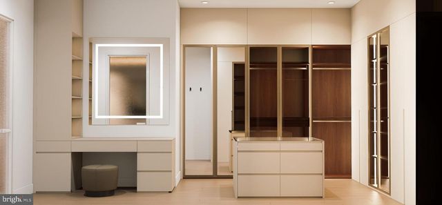 1427 PATHFINDER LN, Mclean, VA 22101