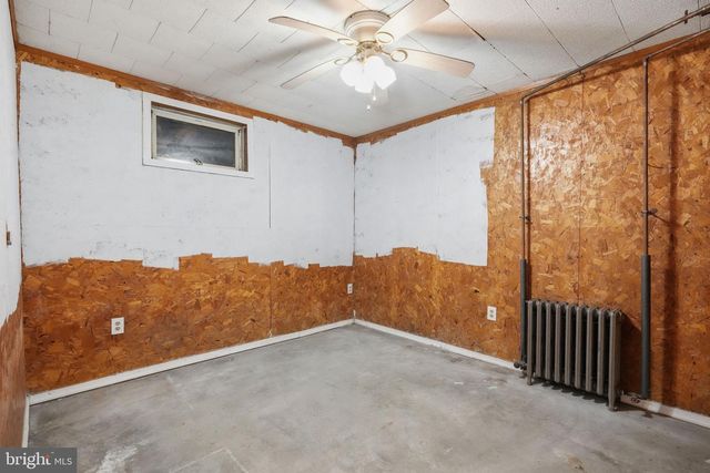 66 BACK RD, Barnesville, PA 18214