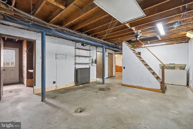 66 BACK RD, Barnesville, PA 18214