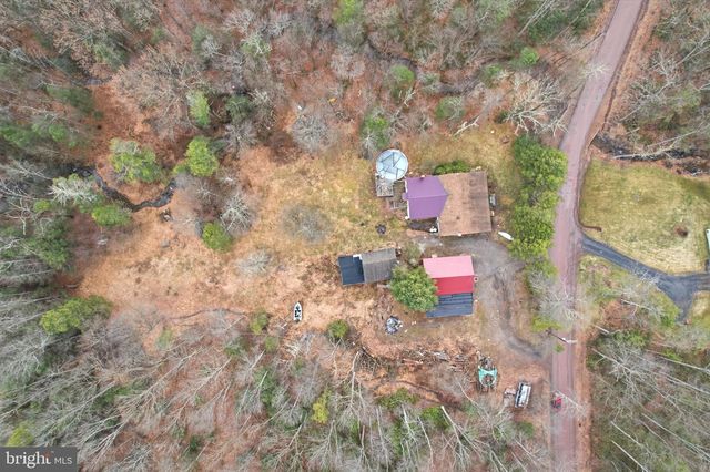 66 BACK RD, Barnesville, PA 18214