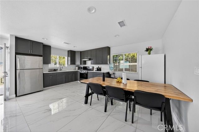 9151 carl ln, Garden Grove, CA 92844