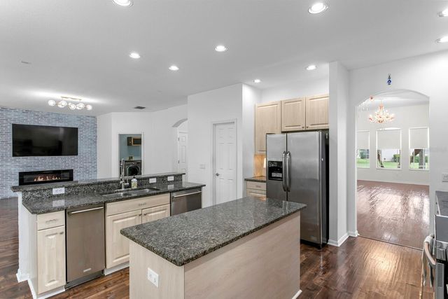 10411 CANARY ISLE DRIVE, Tampa, FL 33647
