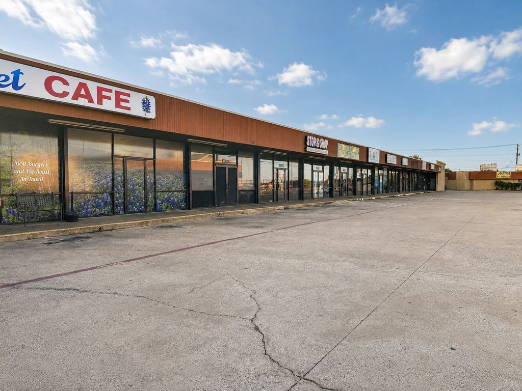 2225 Haltom Rd, Haltom City, TX 76117 — exterior