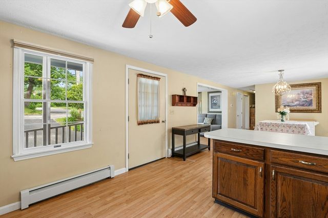 158 Copperfield Road, Worcester, MA 01602