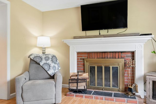 158 Copperfield Road, Worcester, MA 01602
