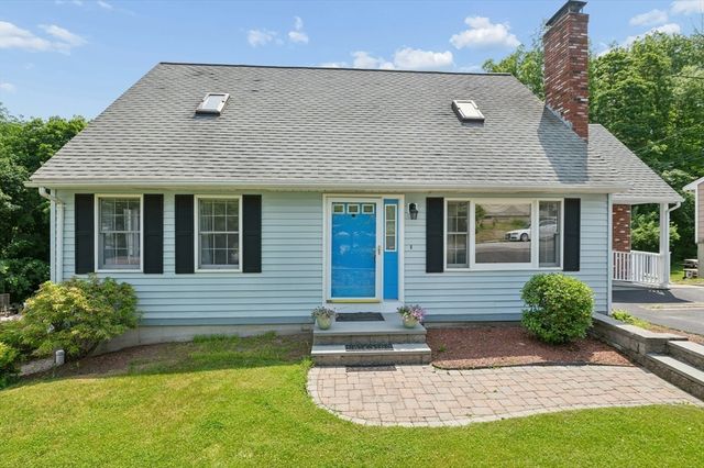 158 Copperfield Road, Worcester, MA 01602