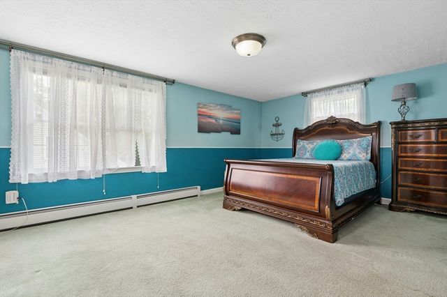 158 Copperfield Road, Worcester, MA 01602