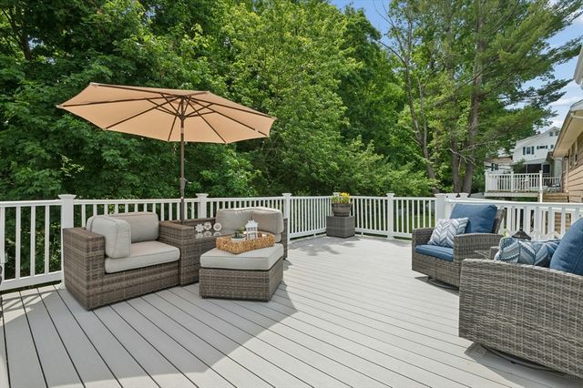 158 Copperfield Road, Worcester, MA 01602