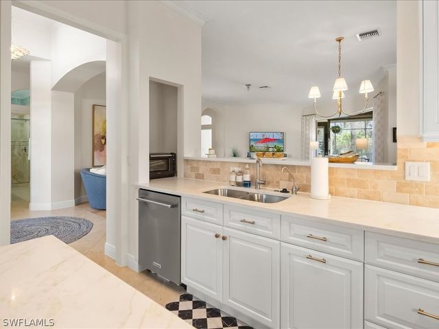 3801 Bay Hammock CT, Bonita Springs, FL 34134