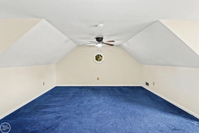 1090 Thayer Road, Groveland, MI 48462