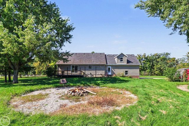 1090 Thayer Road, Groveland, MI 48462