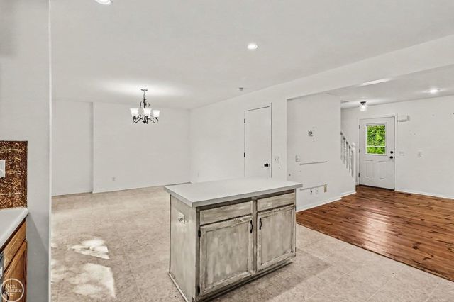1090 Thayer Road, Groveland, MI 48462
