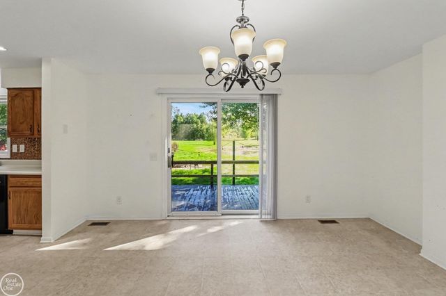 1090 Thayer Road, Groveland, MI 48462