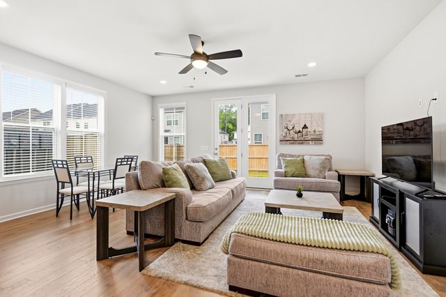 506 Green Fern Drive, Summerville, SC 29483
