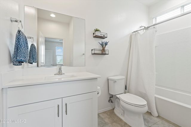 10704 W Embrey Drive, Marana, AZ 85653