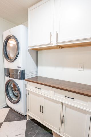 1620 Mole Lane, North Charleston, SC 29406