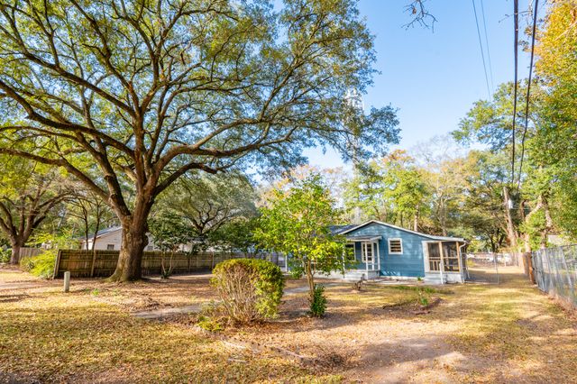 1620 Mole Lane, North Charleston, SC 29406