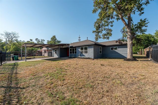 8658 Sonneville Drive, Houston, TX 77080