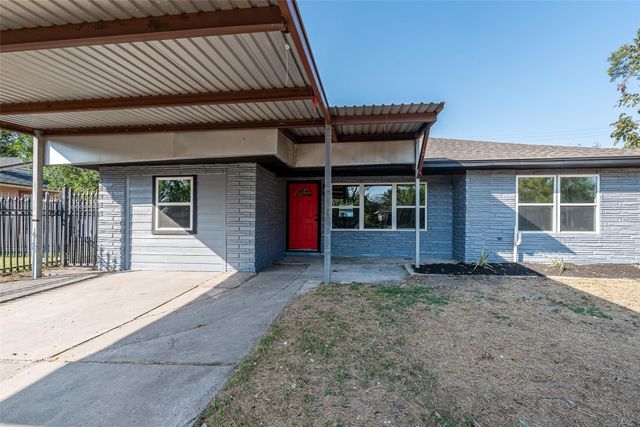 8658 Sonneville Drive, Houston, TX 77080