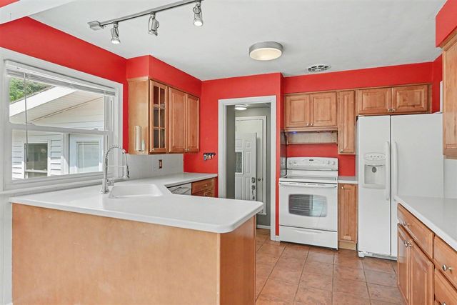 1229 N Fletcher Avenue, Kalamazoo, MI 49006