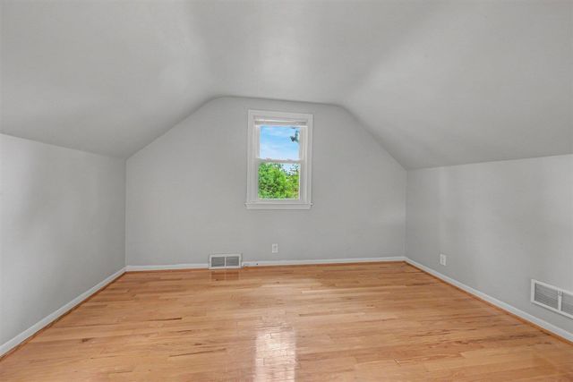 1229 N Fletcher Avenue, Kalamazoo, MI 49006