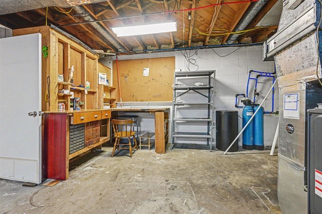 1229 N Fletcher Avenue, Kalamazoo, MI 49006