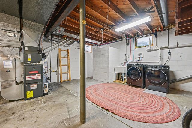 1229 N Fletcher Avenue, Kalamazoo, MI 49006