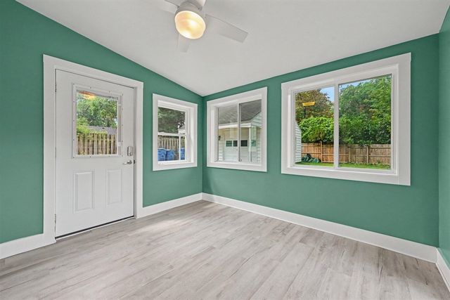 1229 N Fletcher Avenue, Kalamazoo, MI 49006