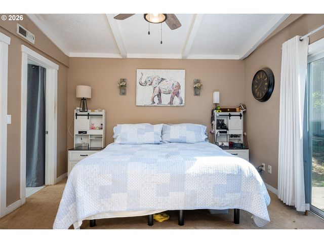 3344 Se HILLYARD Rd, Gresham, OR 97080