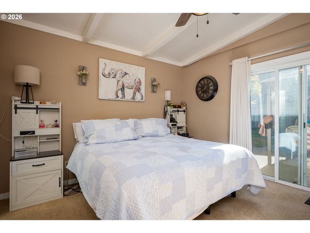 3344 Se HILLYARD Rd, Gresham, OR 97080