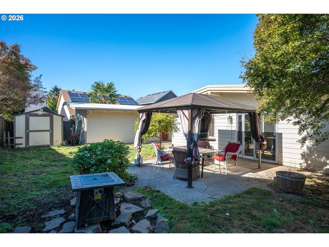 3344 Se HILLYARD Rd, Gresham, OR 97080