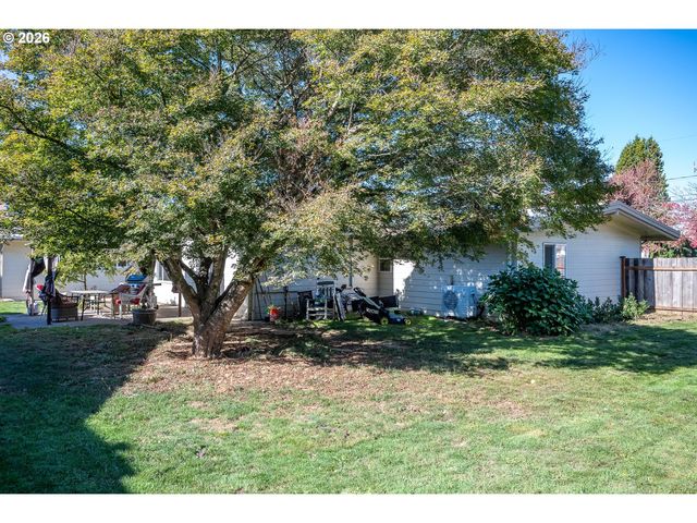 3344 Se HILLYARD Rd, Gresham, OR 97080