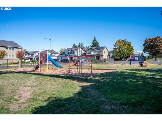 3344 Se HILLYARD Rd, Gresham, OR 97080